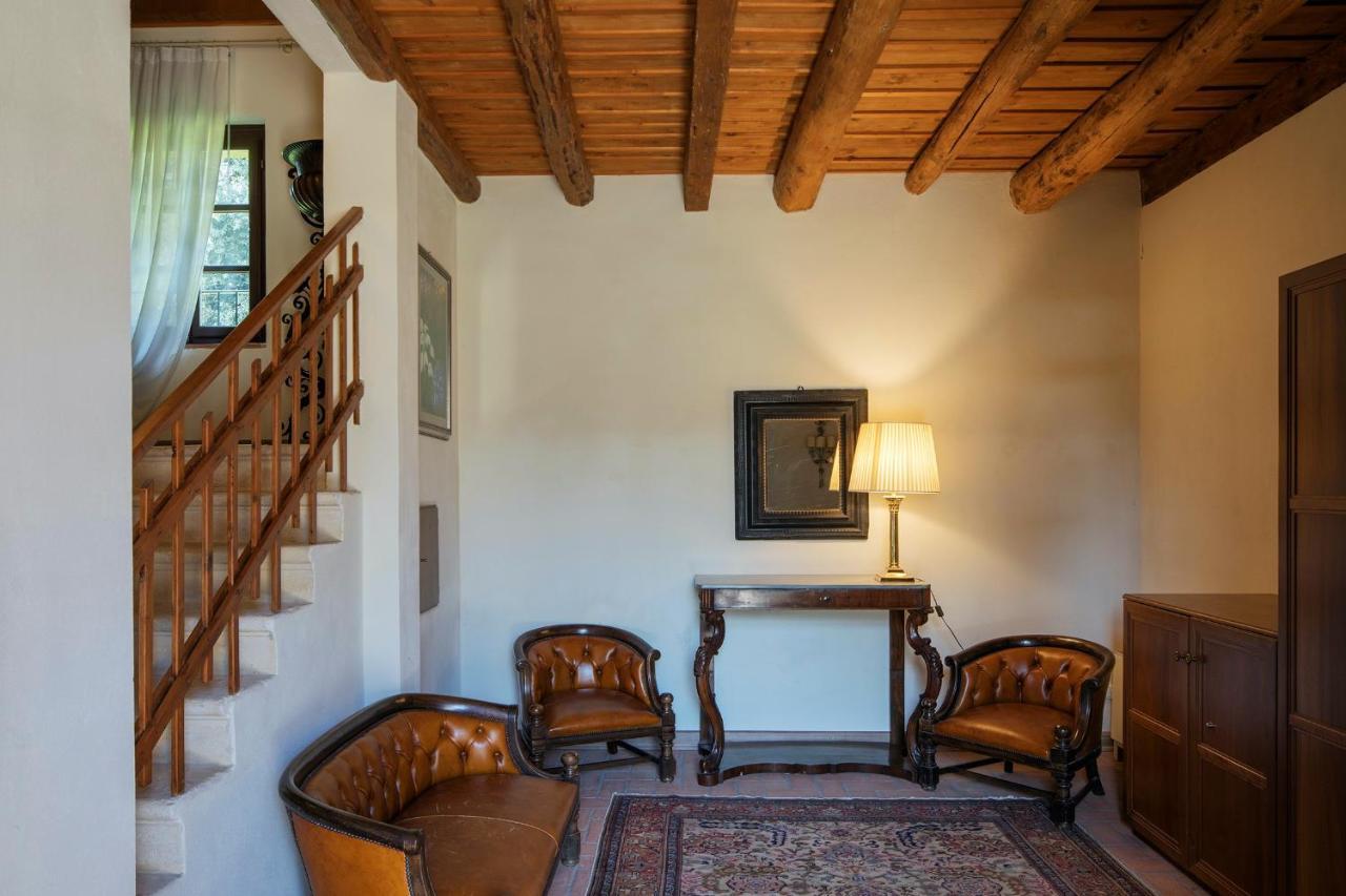 Hotel Giona 4*