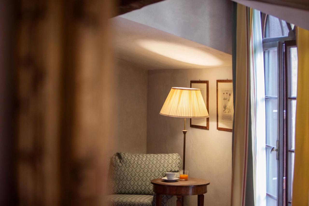 Giona Hotel