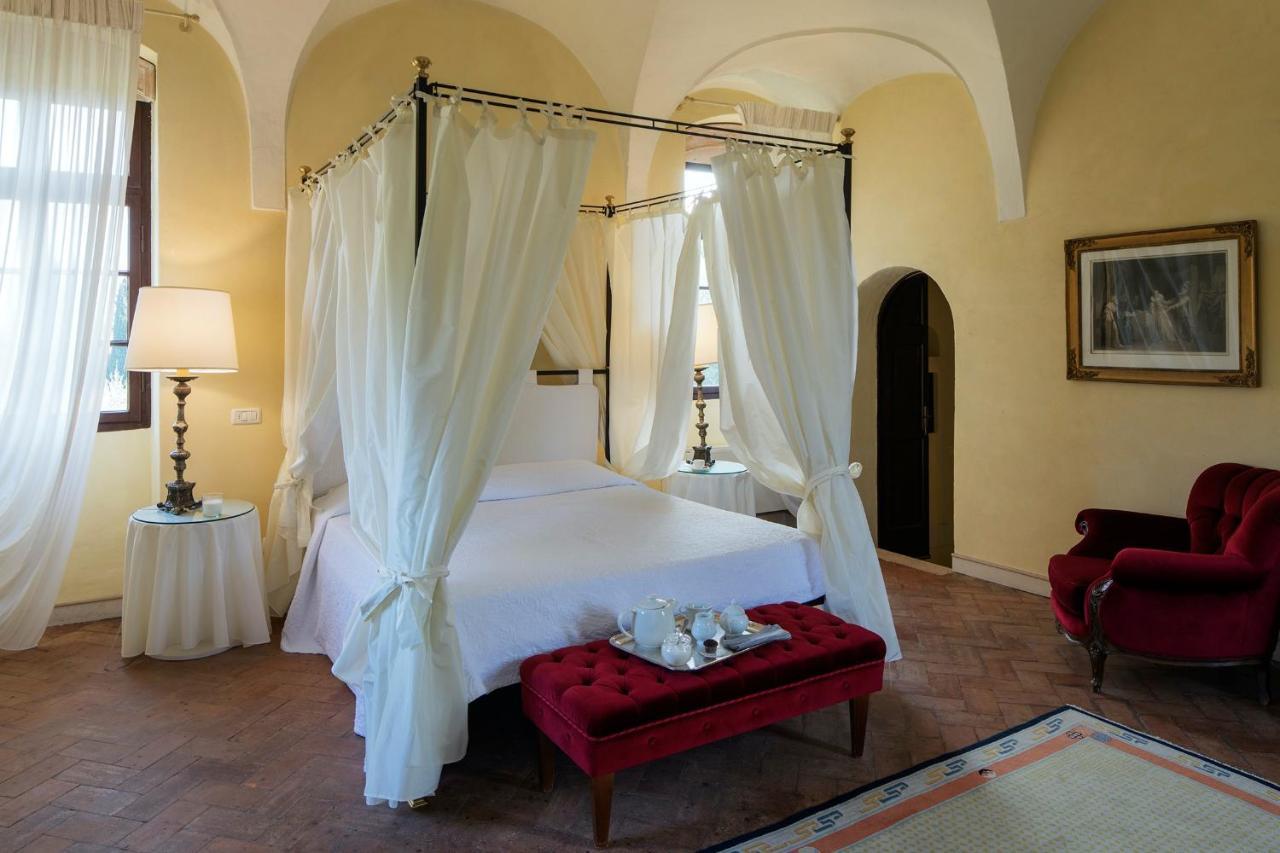 Hotel Giona 4*